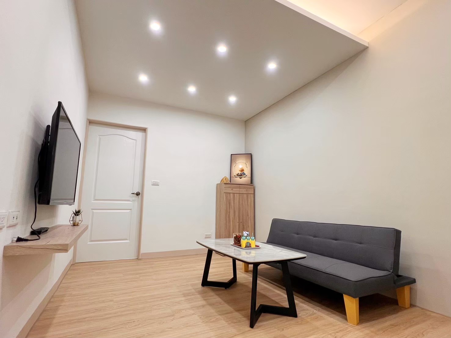 LINE_ALBUM_右室_250822_1_0